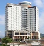 Chưa phải lúc tiến mà cần tồn tại