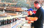 Rượu bia, nước giải khát cuối năm chưa vui