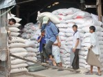 Xuất khẩu gạo “thiệt” 600 triệu USD