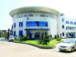 Logistics tự thua trên sân nhà
