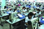 Hội nhập quốc tế: Mua pháo cho người đốt?