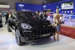 Porsche Macan R4 có giá từ 2,69 tỷ đồng