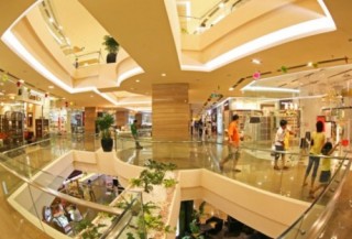 Cuộc chiến mang tên trung tâm thương mại