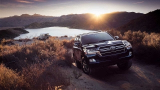 Toyota Land Cruiser sắp ra mắt thế hệ mới?