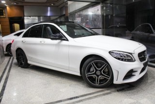 Bảng giá lăn bánh của Mercedes-Benz C-Class 2019 vừa chính thức được ra mắt