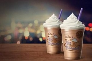 Mua 2 trả tiền 1 tại Coffee Bean với thẻ Standard Chartered