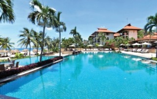 40 năm và một ngày ngoảnh lại