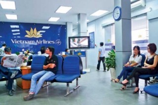 Ngành vé máy bay: Thách thức và cơ hội