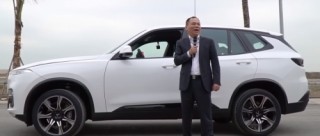 [Video] Chiếc VinFast Lux SA2.0 đầu tiên lăn bánh