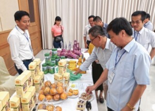 Yếu thương hiệu nên thiếu sức cạnh tranh
