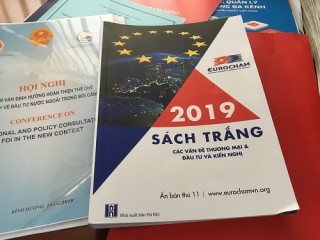 Công bố Sách trắng gỡ vướng mắc đầu tư thương mại