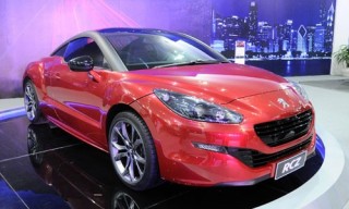 Xe Peugeot giảm giá “khủng”