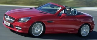 Mercedes-Benz SLK-Class được nâng cấp động cơ và nhiều tính năng mới