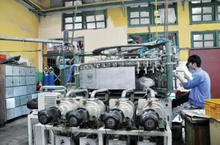 Yếu pháp lý, rủi ro rình rập doanh nghiệp