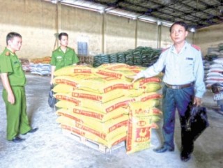 Chất cấm trong chăn nuôi: Người dân phải tự bảo vệ mình?