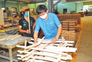 Để kinh tế tư nhân mạnh hơn