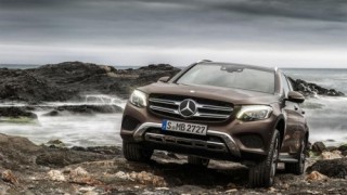 Mercedes GLC 2016 có giá bán từ 54.000 USD