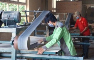 Nan giải với cụm công nghiệp