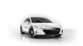 Youxia X – Tesla Model S phiên bản Trung Quốc