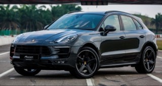 Porsche Macan 2016 có giá từ 2,3 tỷ đồng