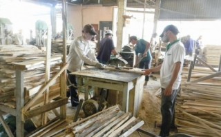 Có vốn sẽ vượt khó