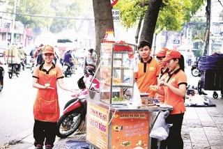 Đi xa với xe hàng rong