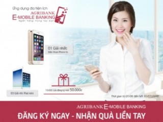 Trao thưởng CTKM dành cho khách hàng sử dụng Agribank E-Mobile Banking
