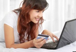 Cú huých cho mua sắm trực tuyến