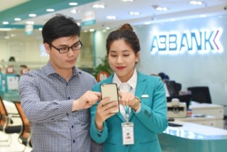Dùng QRPay trên ABBANKmobile được giảm giá 70%