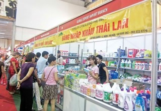 Hàng Việt và cuộc chiến trên sân nhà