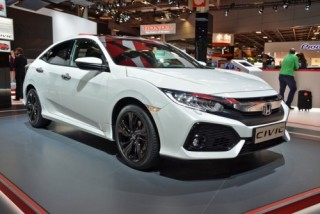 Honda Civic Hatchback mới khoe dáng tại triển lãm Paris 2016