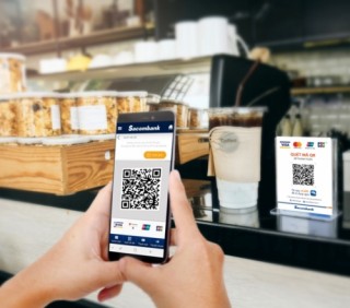 Sacombank ưu đãi cho chủ thẻ khi thanh toán bằng QR