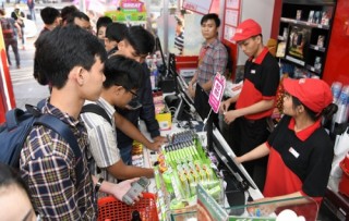 Thị phần ví điện tử thuộc về ai?