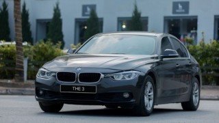 Đón Noel, chào năm mới, BMW dành ưu đãi khủng đến khách hàng