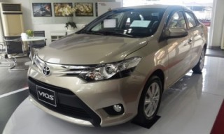 Toyota chiếm 4 vị trí trong top 10 xe bán chạy 2015