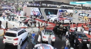 Thị trường ô tô tháng 11/2016