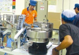 Thế chấp máy móc gặp khó