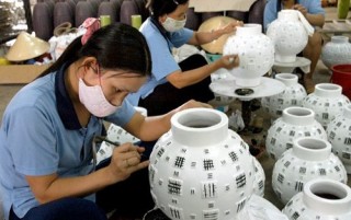 Dự án Luật hỗ trợ DNNVV: Trước nỗi lo trục lợi từ chính sách