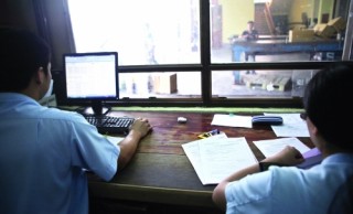 Có Internet là có thể thông quan