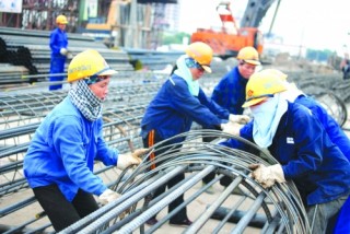 Không tăng năng suất lao động sẽ đánh mất lợi thế sân nhà?